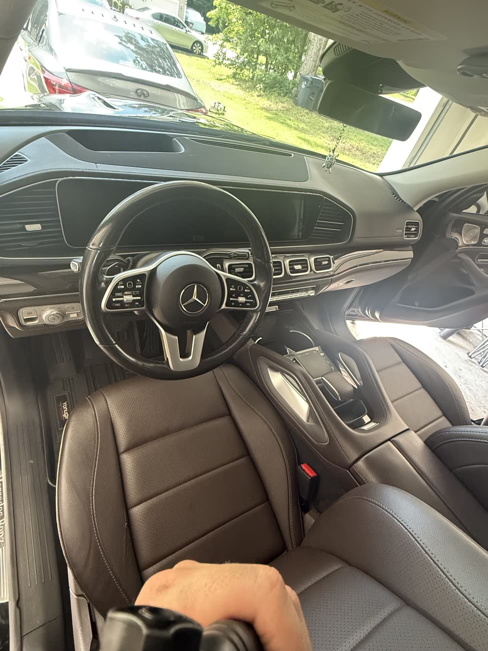 Mercedes-Benz GLE interior with brown leather after a full interior detail